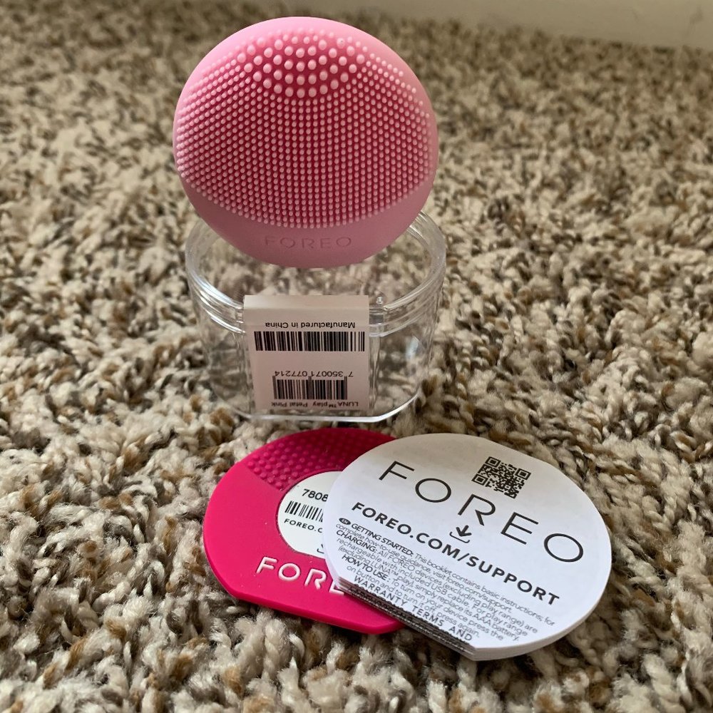 FOREO Luna Play in Patel Pink (Battery works)